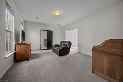 6405 Estes Court, Greensboro, NC 27410 - Photo 4