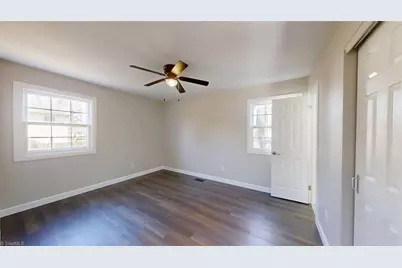 2507 Suffolk Avenue, High Point, NC 27265 - Photo 30
