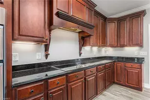 259 Lynne Terry Dr, Thomasville, NC 27360 - Photo 16