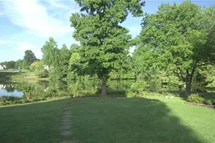 2202 McLaughlin Dr, Greensboro, NC 27406 - Photo 6