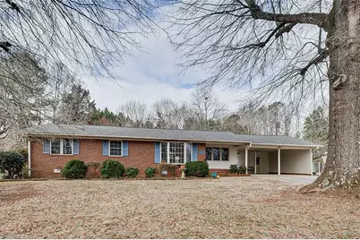 516 Hillcrest Drive, Randleman, NC 27317 - Photo 2