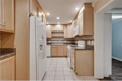 516 Hillcrest Drive, Randleman, NC 27317 - Photo 12