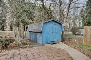 516 Hillcrest Dr, Randleman, NC 27317 - Photo 36