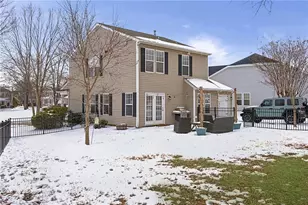 117 Windsor Cir, Advance, NC 27006 - Photo 8