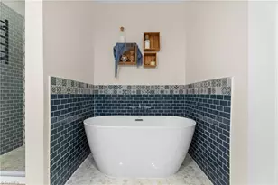 6120 Hickory Creek Rd, Winston-Salem, NC 27107 - Photo 14