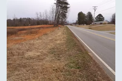 1015 Cc Camp Road, Elkin, NC 28621 - Photo 2
