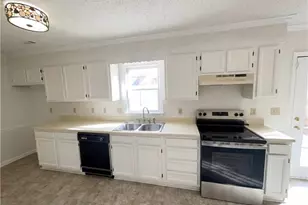 119 Edgedale Ct, Kernersville, NC 27284 - Photo 2