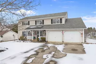 3913 Colony Ridge Ct, Jamestown, NC 27282 - Photo 4