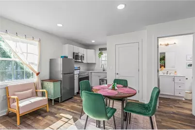 9 Courtesy Drive, Thomasville, NC 27360 - Photo 12