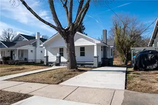 705 Carr St, High Point, NC 27262 - Photo 2