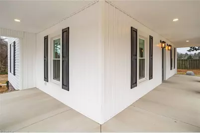 135 Dixon Street, Asheboro, NC 27203 - Photo 2