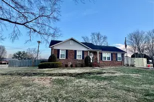 5236 Hicone Rd, McLeansville, NC 27301 - Photo 4