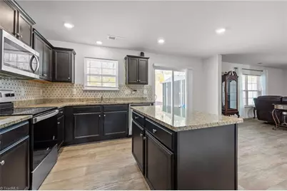 4734 Black Forest Drive, Greensboro, NC 27405 - Photo 10