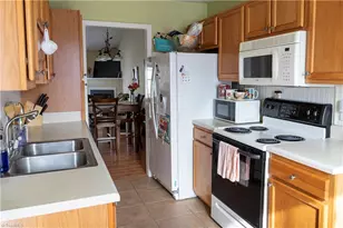 204 Caswell Kern Rd, Kernersville, NC 27284 - Photo 4