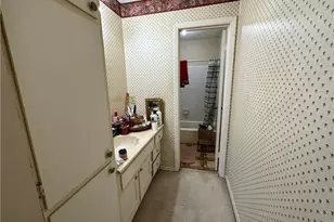 1740 N Hamilton St, High Point, NC 27262 - Photo 20