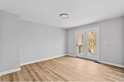 301 Lindbergh Street, Winston-Salem, NC 27104 - Photo 20