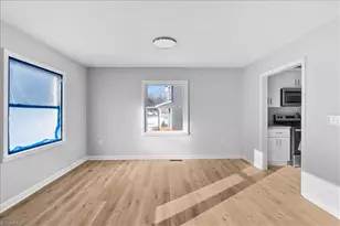 301 Lindbergh St, Winston-Salem, NC 27104 - Photo 8