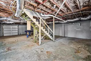 301 Lindbergh St, Winston-Salem, NC 27104 - Photo 28