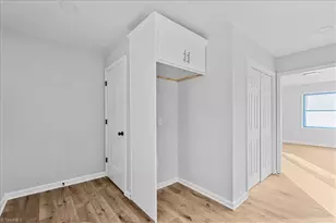 301 Lindbergh St, Winston-Salem, NC 27104 - Photo 14