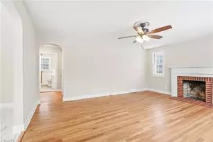 2850 Konnoak Dr, Winston-Salem, NC 27127 - Photo 4