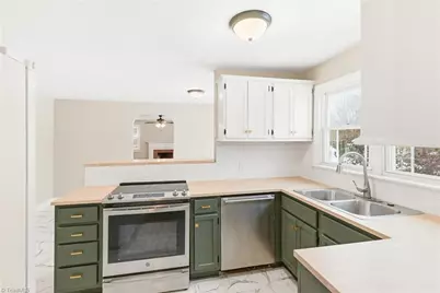 2850 Konnoak Drive, Winston-Salem, NC 27127 - Photo 10