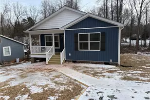 367 Woodhaven Shores Dr, Lexington, NC 27292 - Photo 2