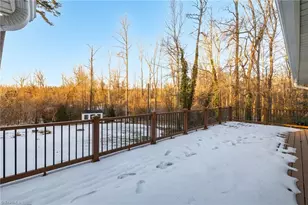 1805 Lynwood Dr, Greensboro, NC 27406 - Photo 6