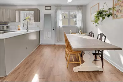 966 Chatfield Drive, Jamestown, NC 27282 - Photo 14