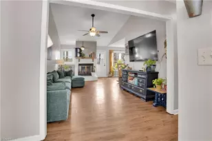 966 Chatfield Dr, Jamestown, NC 27282 - Photo 4