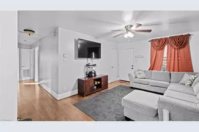 2007 Lynette Drive, Greensboro, NC 27403 - Photo 18