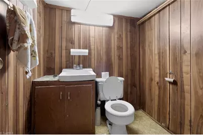 612 School Street, Walnut Cove, NC 27052 - Photo 14