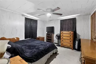 612 School St, Walnut Cove, NC 27052 - Photo 12