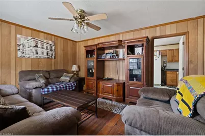 418 Richmond Road, Mebane, NC 27302 - Photo 4