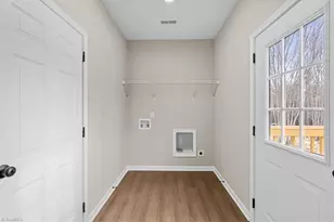 576 Twain Dr, Asheboro, NC 27203 - Photo 10