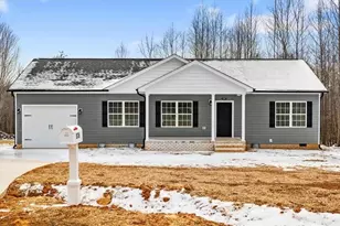 576 Twain Dr, Asheboro, NC 27203 - Photo 2