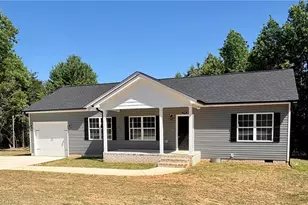 576 Twain Dr, Asheboro, NC 27203 - Photo 1