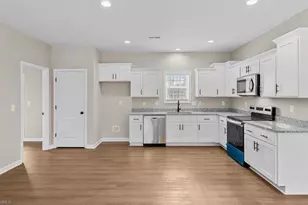 576 Twain Dr, Asheboro, NC 27203 - Photo 8