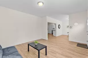 490 W Dameron Ave, Liberty, NC 27298 - Photo 4