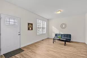 490 W Dameron Ave, Liberty, NC 27298 - Photo 6