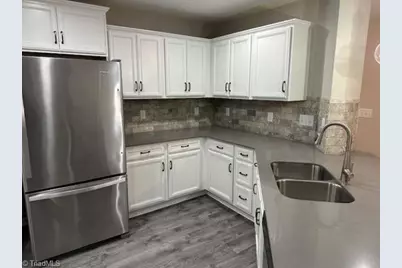 3815 Copperfield Court, High Point, NC 27265 - Photo 8