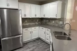 3815 Copperfield Ct, High Point, NC 27265 - Photo 8