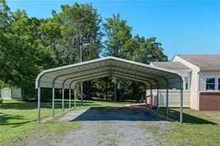 3109 Vance Street Extension, Reidsville, NC 27320 - Photo 4