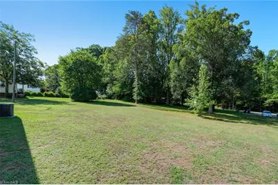 3109 Vance Street Extension, Reidsville, NC 27320 - Photo 32