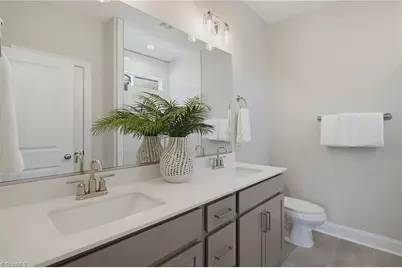 811 Gibb Street, Winston-Salem, NC 27106 - Photo 16