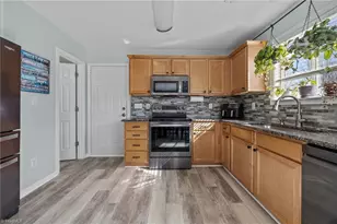 184 Town Park Dr, Bermuda Run, NC 27006 - Photo 12