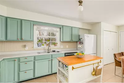 1321 Waybridge Lane, Winston-Salem, NC 27103 - Photo 10