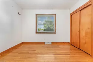 218 Joyce St, Madison, NC 27025 - Photo 34