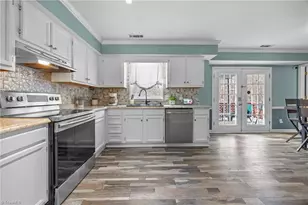 6021 Stone Bluff Dr, Clemmons, NC 27012 - Photo 4