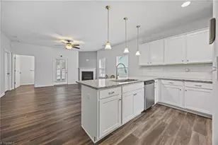 1415 Troon Dr, Salisbury, NC 28144 - Photo 10