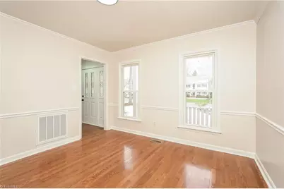 706 Edinburgh Court, Burlington, NC 27215 - Photo 10